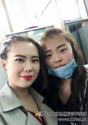 参加哈尔滨工业大学校园活动